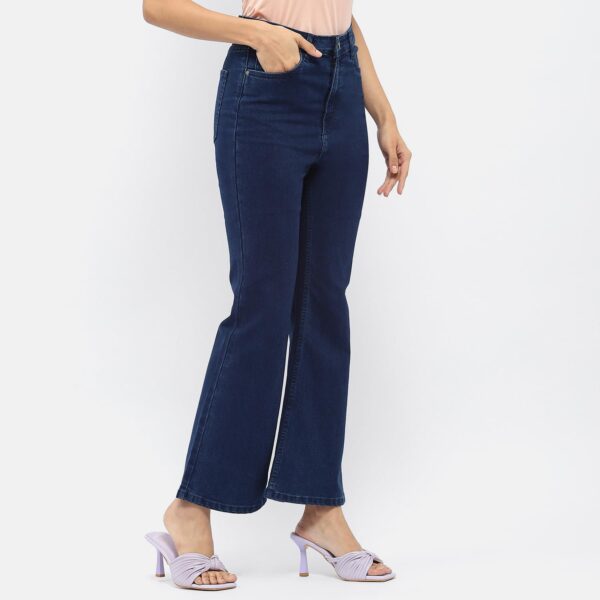 Solid Flared Jeans - Image 3