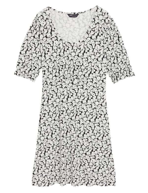 Women's Above The Knee Dress - Image 3