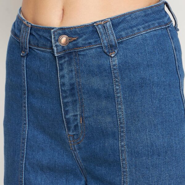 Women Solid Mid Blue Jeans - Image 4